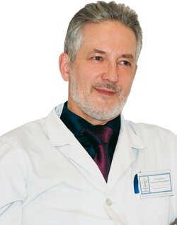 Александр Татаренко, врач высшей категории